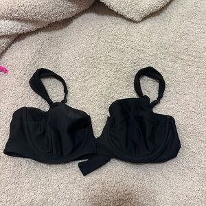 Monday swimwear clovelly top black